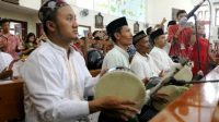 Miris!Tabuhan Rebana Santri Demak Iringi Prosesi Natal di Semarang