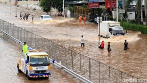 Jokowi: Macet dan Banjir Lebih Mudah Diatasi jika Jadi Presiden