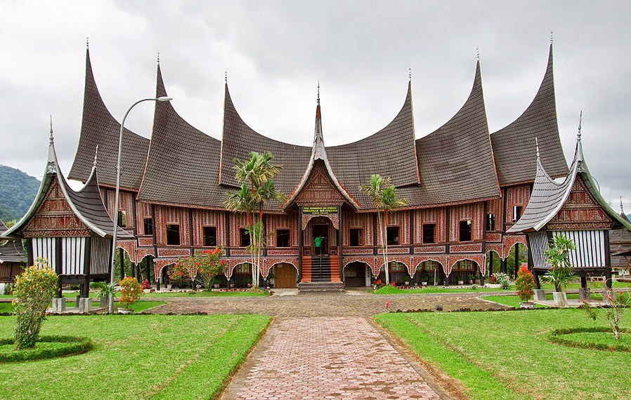 Tapak Tilas Padangpanjang Sebagai Kota Berbasis Pendidikan Islam di Ranah Minangkabau