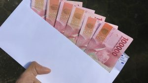 Simbol-simbol Penolak dan Penghalang Kebenaran