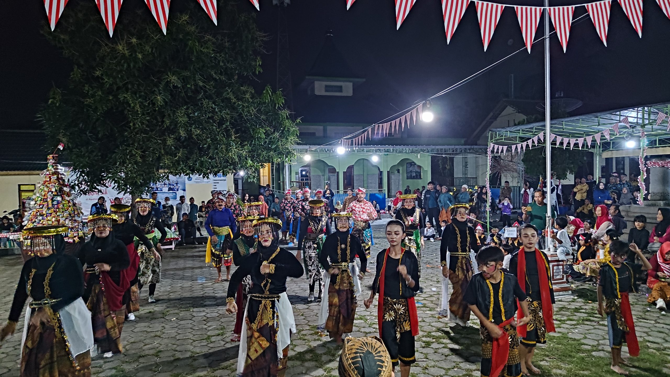 Malam Tirakatan 17 Agustus